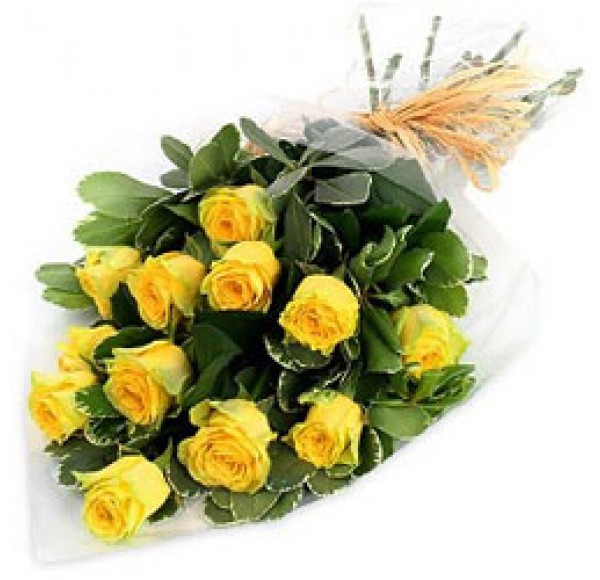 Divine Yellow Roses Bunch of Romantic Moment